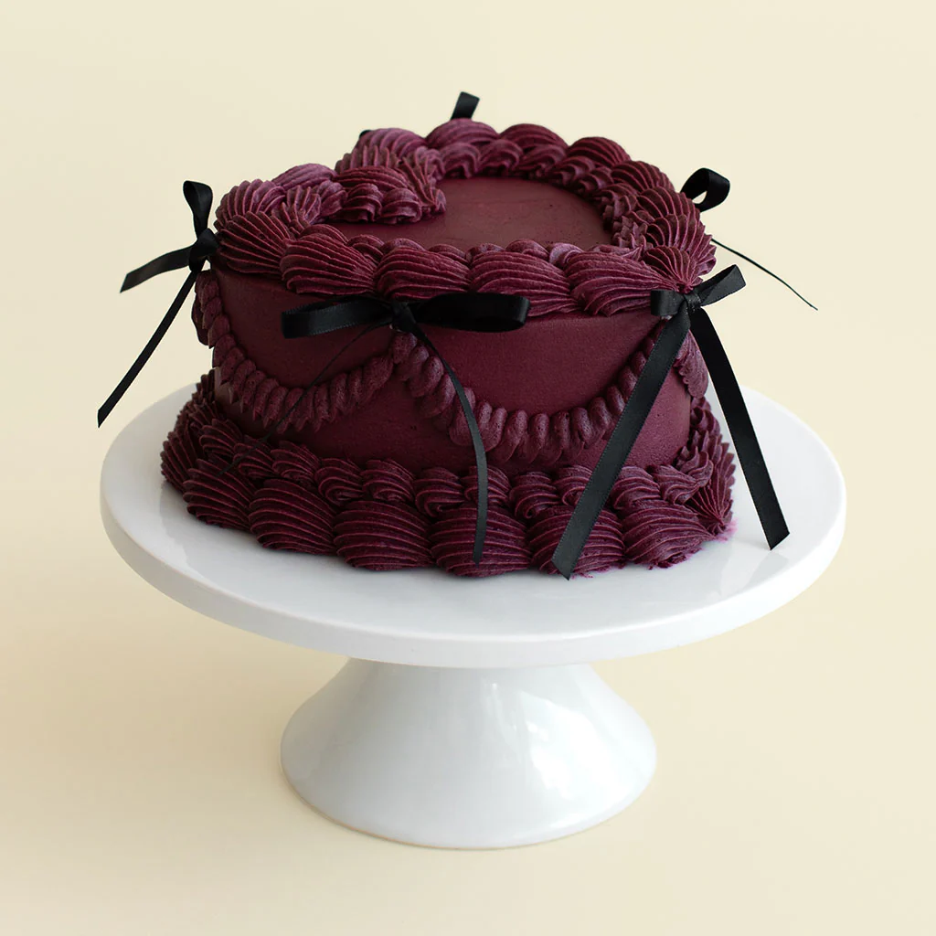 Heart Bow Cake